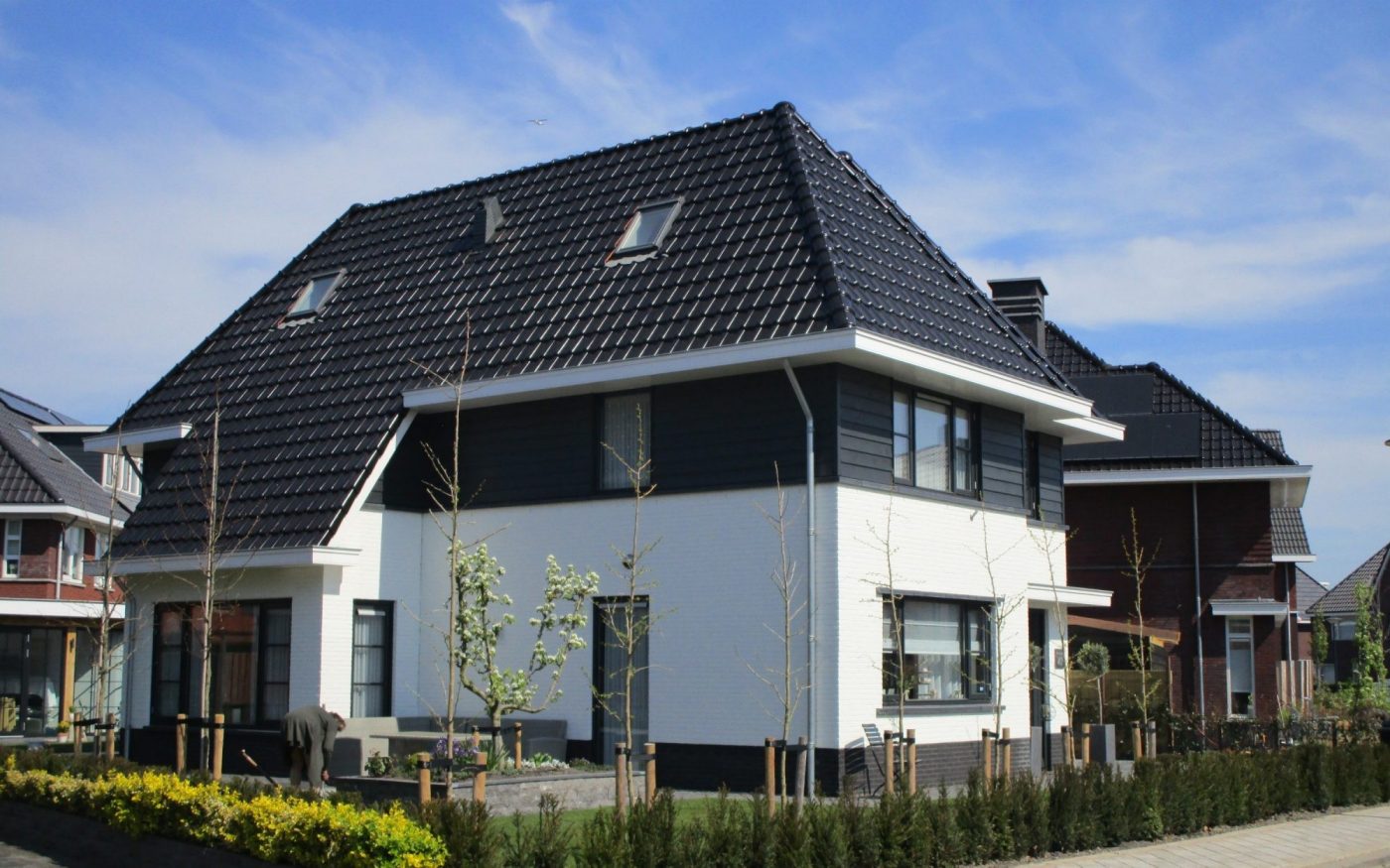 Reference photo of the Wevolt Alegra 10 Energieroof rooftile